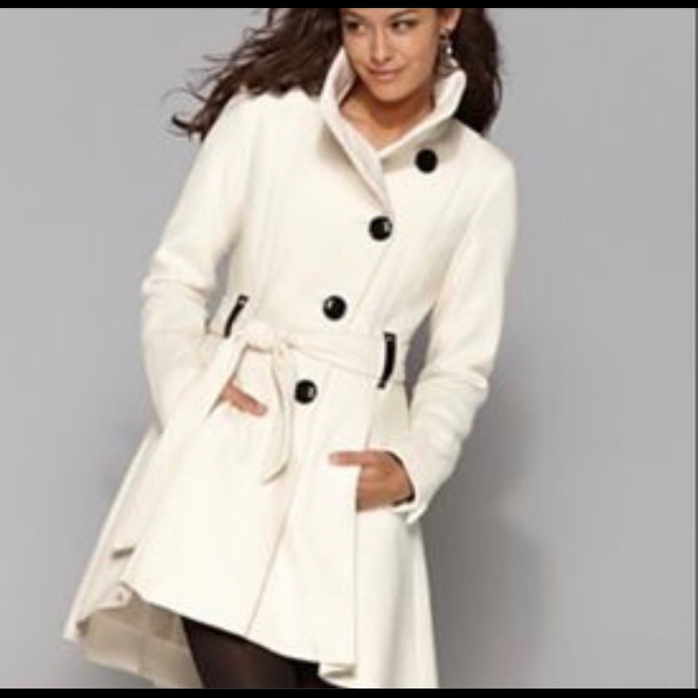 Steve Madden white trench.